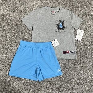 NEW! JORDAN LIGHT BLUE & GRAY 2-PIECE SHORTS & T-SHIRT SET. SIZE 6. BOYS.